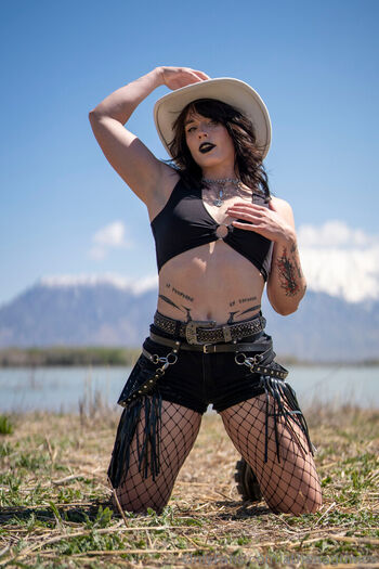 Athena cos page 12 image