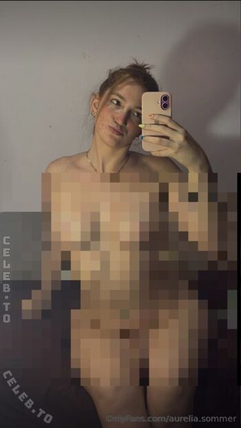 Aurelia sommer image