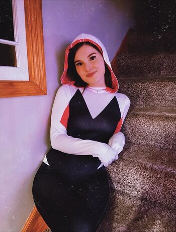 Auroraiskira page 2 image