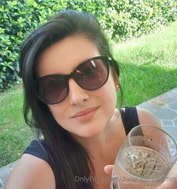 Australian mumm image