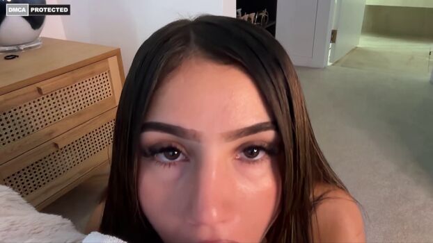 Ava delightt image