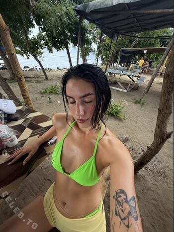 Ava hirons image