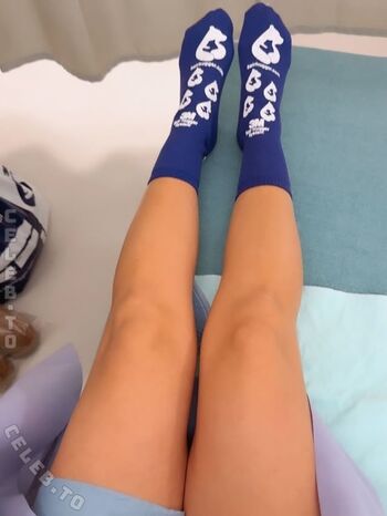 Ava max 1 page 2 image