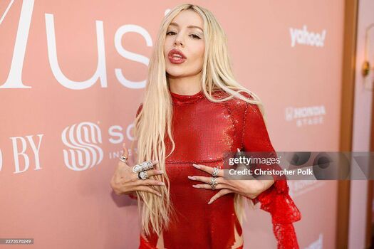 Ava max 1 page 3 image