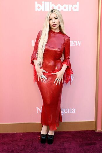 Ava max 1 page 3 image