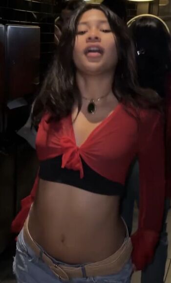 Ava yulisa page 2 image