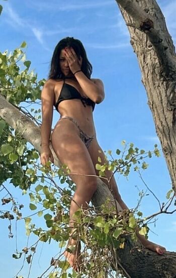 Ava yulisa page 2 image