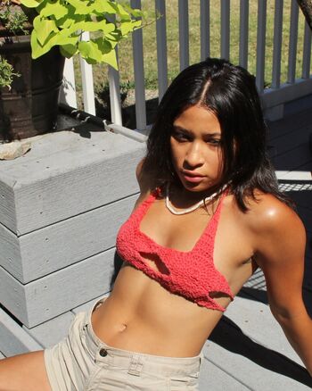 Ava yulisa page 2 image