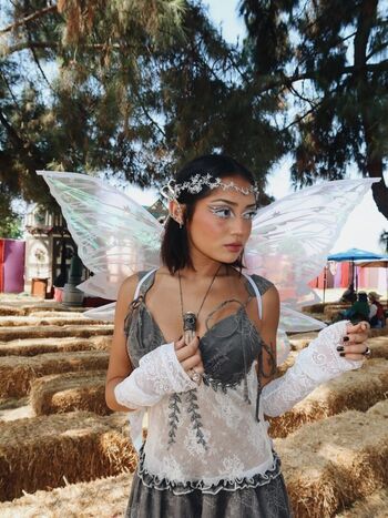 Avani gregg image