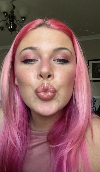 Averageallison image