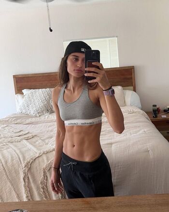 Avery Cyrus @averycyrus
