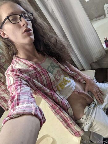 Avery starling image