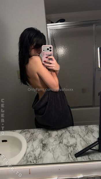 Aviva foxxx image