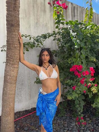 Aviva mehta image