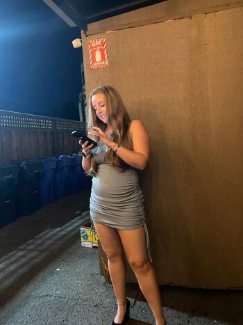 Awalmartparkinglott image