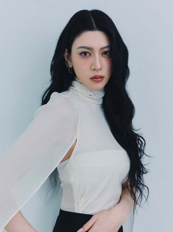 Ayaka Miyoshi