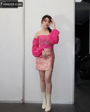 Ayu tingting image