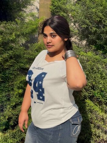Ayushi bhardwaj image