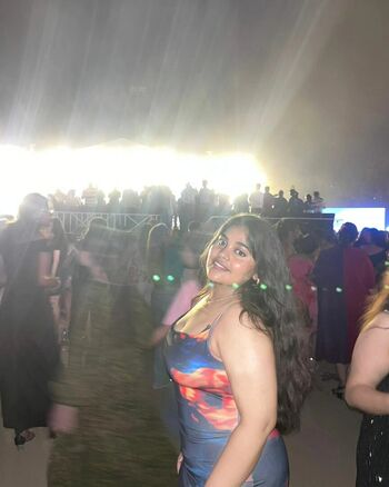 Ayushi bhardwaj image