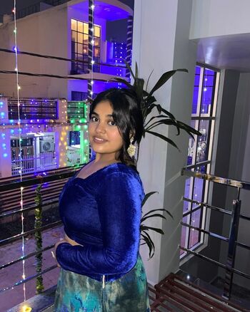 Ayushi bhardwaj image
