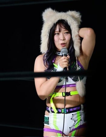 Azm image