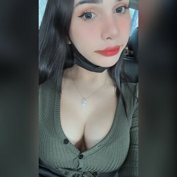 Babyfarah69 image