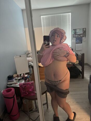 Bad blondiee1 image