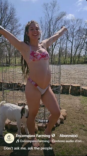 Badchickengirl image