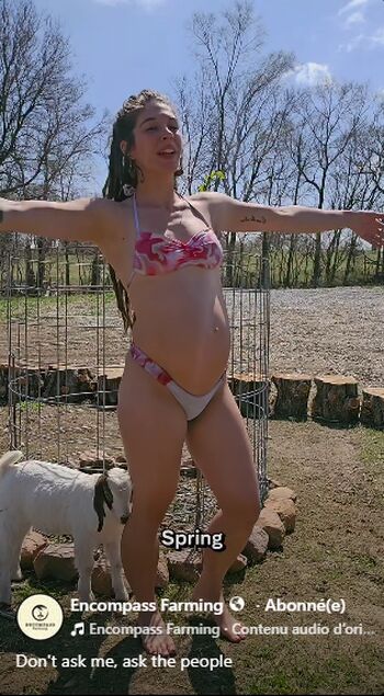 Badchickengirl image