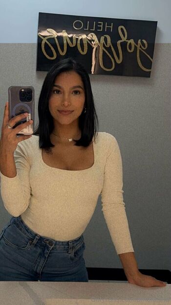 Baddiebrii image