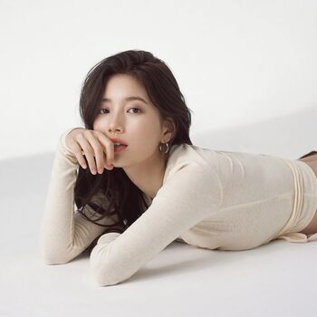Bae suzy image