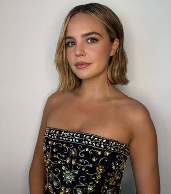 Bailee madison image