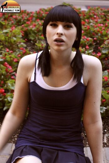 Bailey jay image