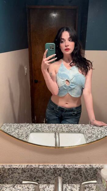 Bailey meyers image