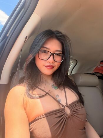 Banhmibaddie image