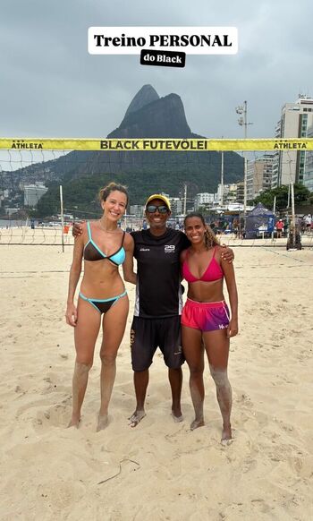 Barbara coelho image