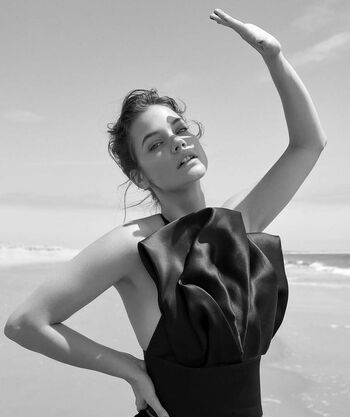 Barbara palvin 1 image