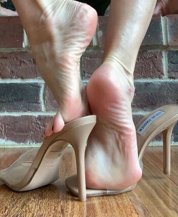 Bare feet image