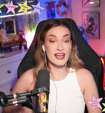 Basicwitgirl page 3 image