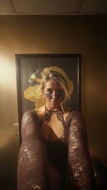 Battleblonde image