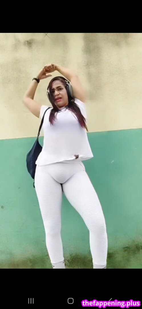 BBW / bbw_layla / chubby / curvy ladies / embersweetsvip / https: / monafaith / norarosejeanxx / vichotflix Naken OnlyFans Foto #48