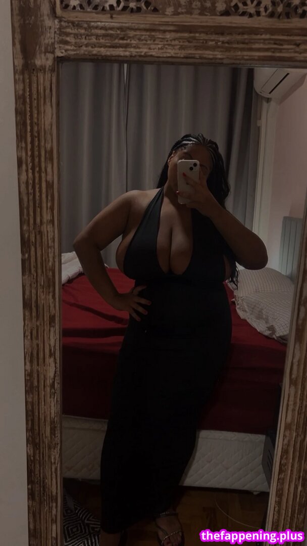 BBW / bbw_layla / chubby / curvy ladies / embersweetsvip / https: / monafaith / norarosejeanxx / vichotflix Photo OnlyFans Nu #98