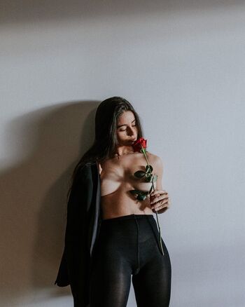 Beatriz oliveira image