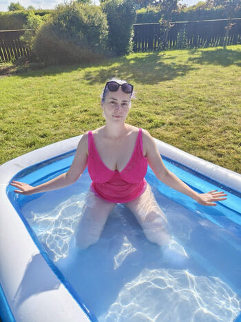 Becky connolly page 2 image