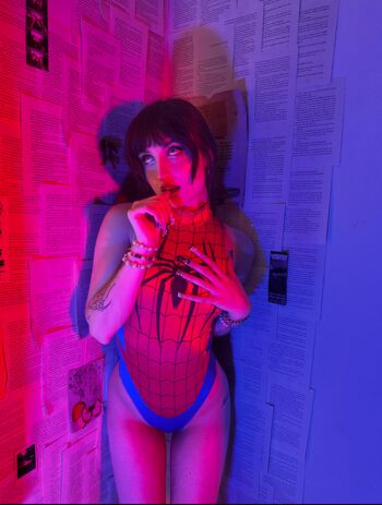 Beebee asmr image