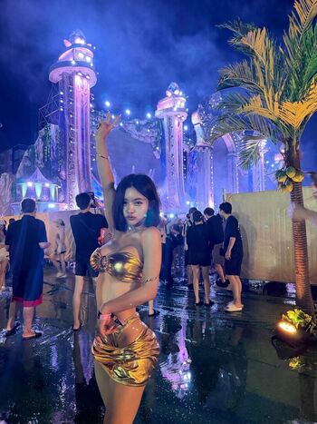 Beebell prapatsorn theethatburee image