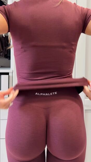 Bela fernandez image