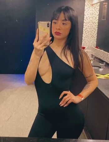 Belen zenteno image