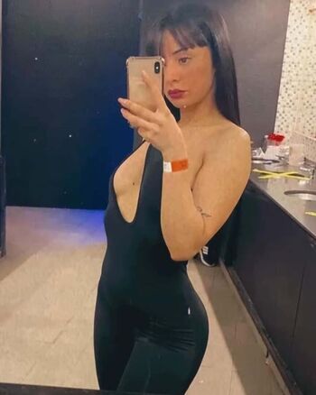 Belen zenteno image