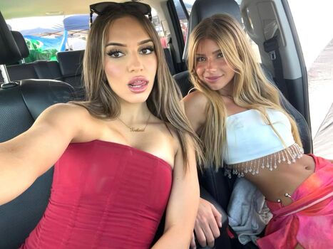 Bella laverock image